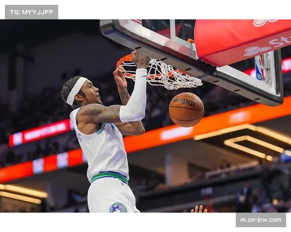 尽力了！麦克丹尼尔斯高效砍下25分4盖帽仍难救主